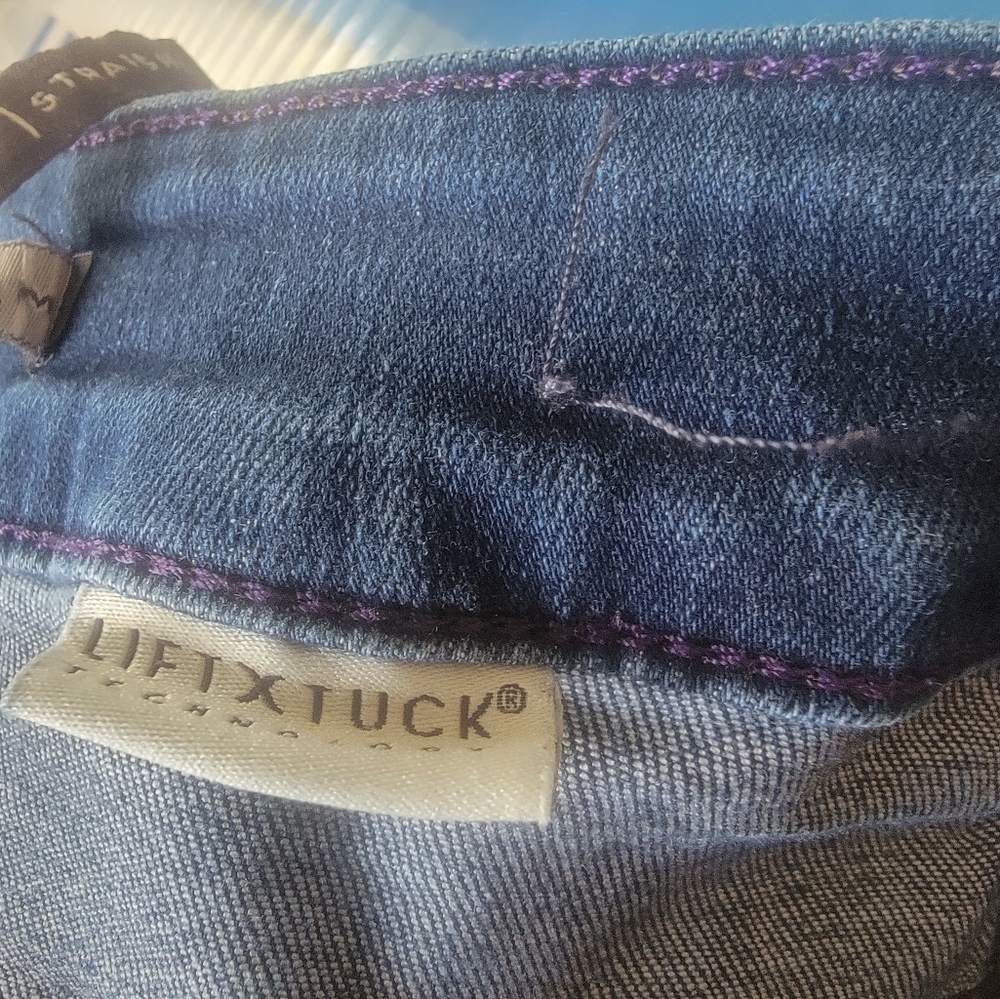 Women's Jeans
